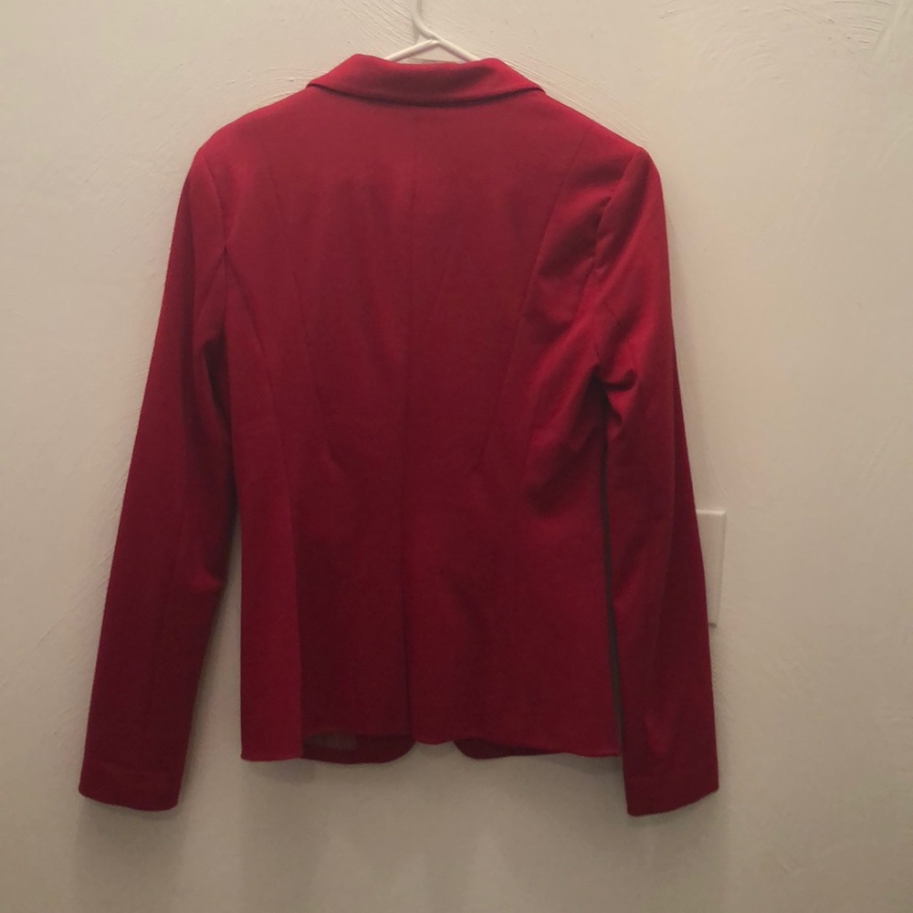 Blazer - Picture 2 of 3